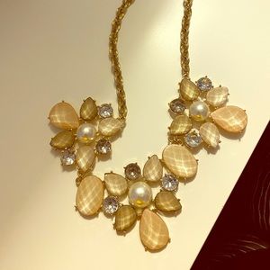 LOFT necklace